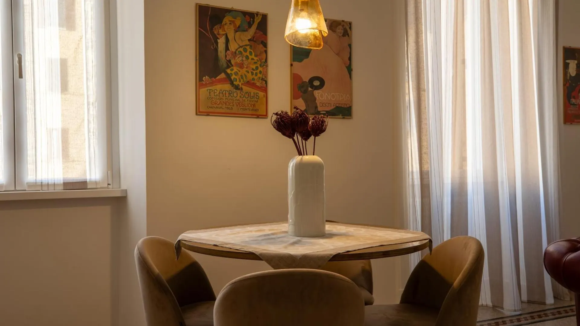 Urbanpiramide - Roma Apartment Italy